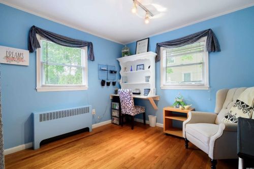 51 Harned Rd, Commack NY 11725-5104 exterior