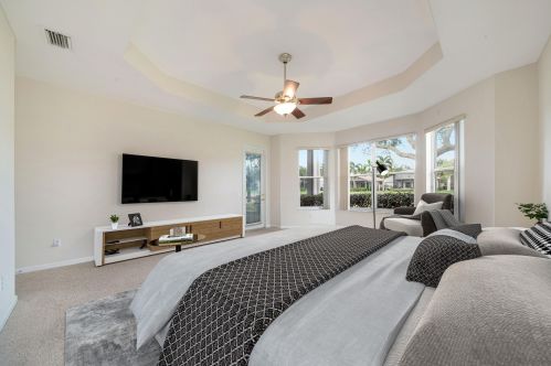 7303 Lahana Cir, Boynton Beach FL 33437-7174 exterior