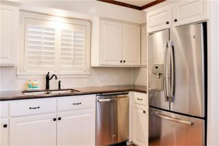 10115 Lynbrook Hollow St, Houston TX  77042-2019 exterior