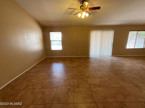 9930 Paseo San Rosendo, Tucson AZ  85747-9182 exterior