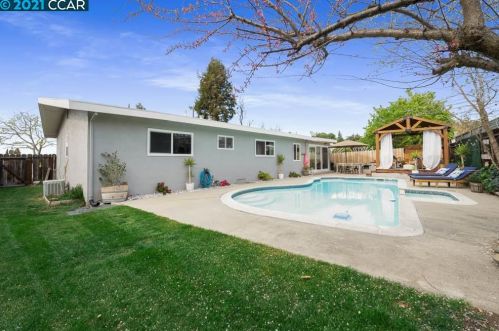 1278 Marlboro Ct, Concord CA 94521-3407 exterior