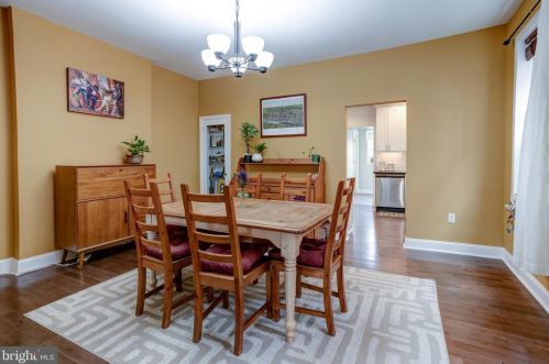 565 Martin St, Philadelphia PA  19128-1620 exterior