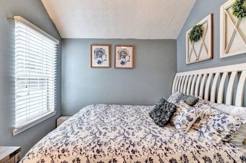 2320 Skylars Ml Way, Lithonia GA exterior