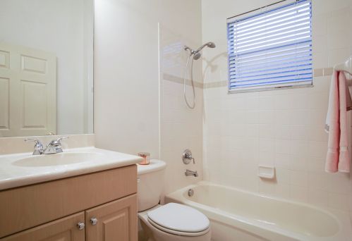 341 Springview Loop, Fort Pierce FL  34986-2664 exterior