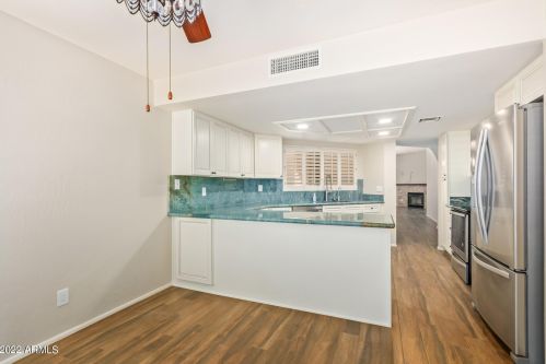 11648 41st Pl, Phoenix AZ  85028-2214 exterior