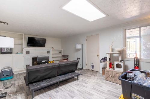 4602 Seneca St, Tucson AZ  85712-3272 exterior