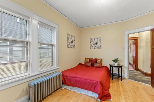 2440 46, Milwaukee WI 53210-2920 exterior