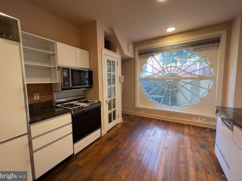 1738 Addison St, Philadelphia PA 19143-1307 exterior