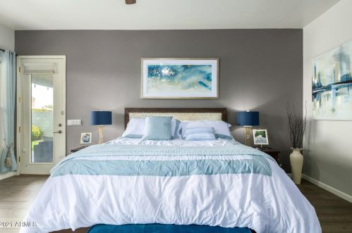 326 Anderson Ave, Phoenix AZ  85022-2366 exterior