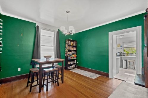 2408 Patterson St, Pittsburgh PA 15203-2723 exterior