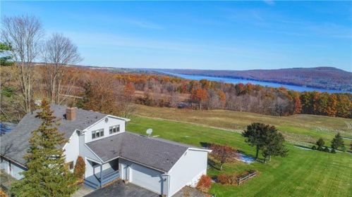 5941 State Route 21, Naples, NY 14512-9768
