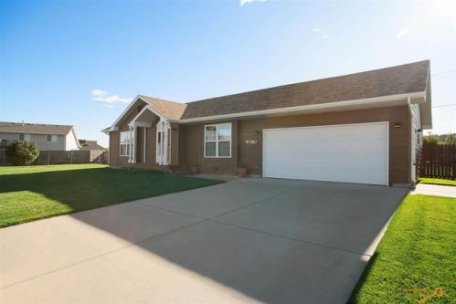 9780 Kingsbury Ct, Summerset SD  57718-9815 exterior