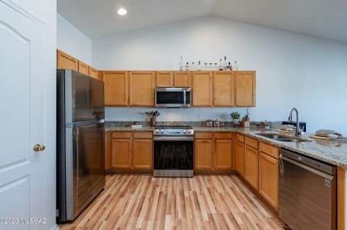 2944 Beck Dr, Tucson AZ  85730-3620 exterior