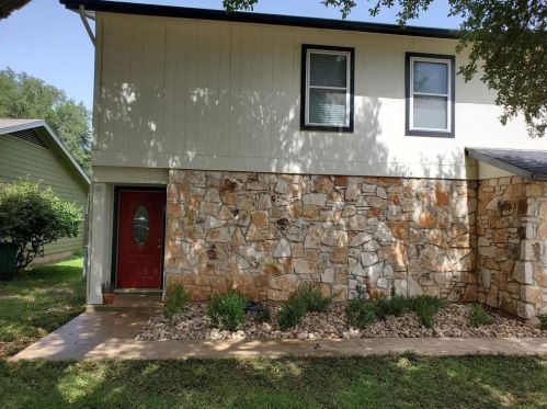 12105 Forsythe Dr, Austin TX 78759-3158 exterior