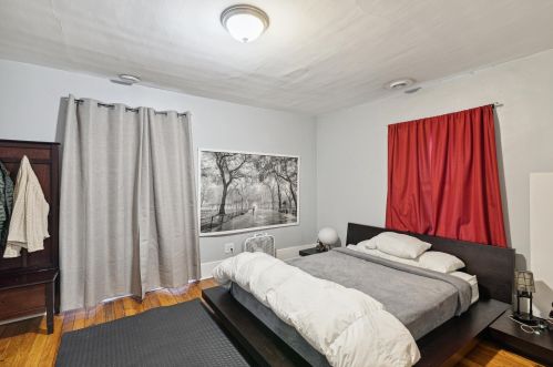 1936 Portage St, Kalamazoo MI 49001-5153 exterior