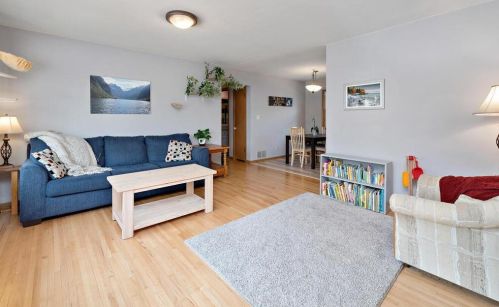 2771 Galtier St, Saint Paul, MN 55113-2410