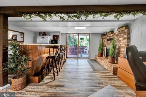 1000 Littlestown Rd, Littlestown PA 17340-9442 exterior