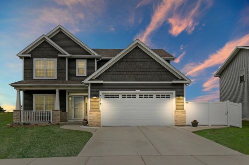 3664 95th Pl, Sturtevant, WI 53177-3812