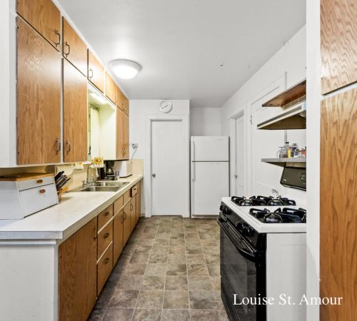 35 Maplewood Ave, Meskegon MI  49444-3045 exterior