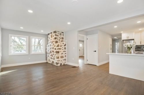 67 Shawnee Trl, Wharton NJ  07885-2925 exterior