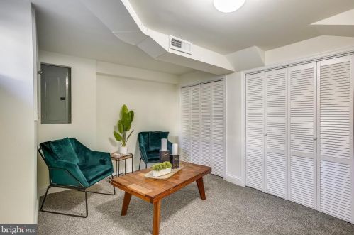 1343 Dexter Ter, Washington DC 20020-5204 exterior