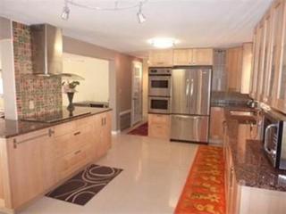 27 Porter Lake Dr, Springfield MA  01106-1240 exterior