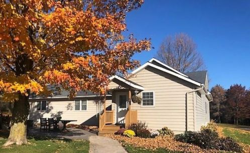 1915 19th Ave, Canton, WI 54868-8519