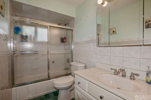 21 Cindy St, Old Bridge NJ 08857-3008 exterior