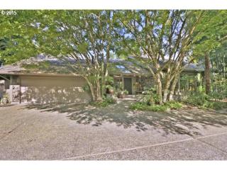 13735 Bridle Ln, Portland, OR 97229-3602