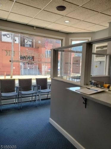 191 Oliver St, Paterson NJ  07501-1818 exterior