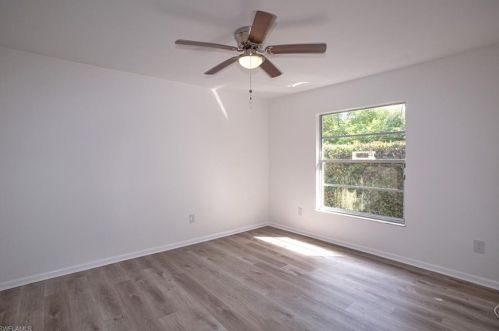 1978 Countess Ct, Naples FL 34110-1000 exterior