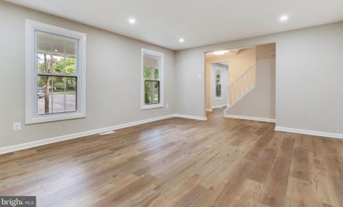 6150 Mclendon Ct, Alexandria, VA 22310-1614