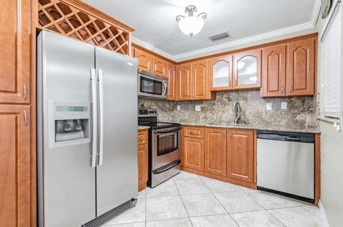 3201 Osborne Ave, Tampa FL 33610-2156 exterior