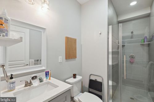 1400 24 St, Philadelphia PA 19121-3802 exterior