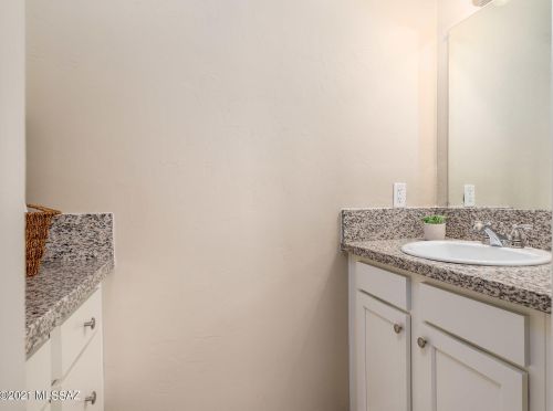 5834 Beverly St, Tucson AZ  85711-5142 exterior