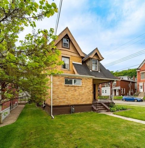 5420 Avondale Pl, Pittsburgh PA 15206-1402 exterior