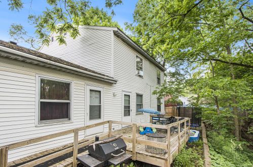 1304 Douglas Ave, Kalamazoo MI 49007-2227 exterior