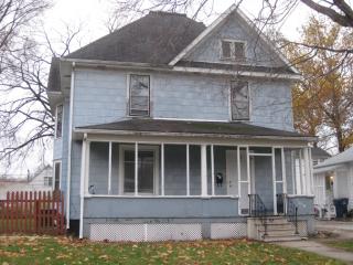 309 White St, Champaign IL  61820-1902 exterior