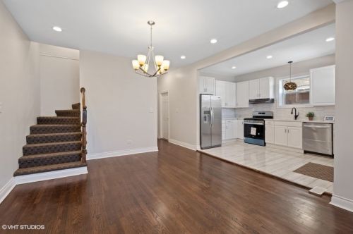 7307 Vernon Ave, Chicago IL  60619-1718 exterior