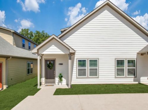 411 Elm St, Denison TX  75021-2428 exterior