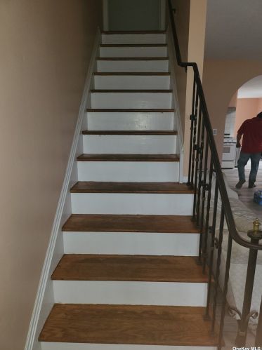 148 17 St, Huntington Station NY 11746-2913 exterior