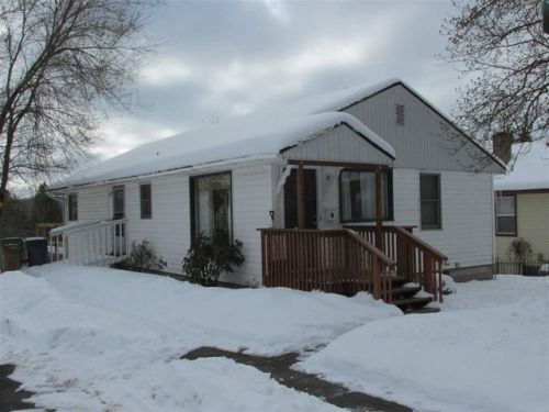 1729 12th Ave, Spokane, WA 99202-3533