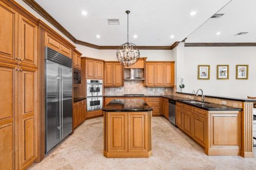 17894 Monte Vis Dr, Boca Raton FL 33496-1057 exterior