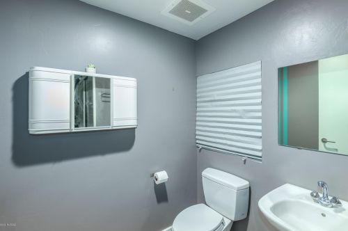 1001 17th St, Tucson AZ  85719-6767 exterior