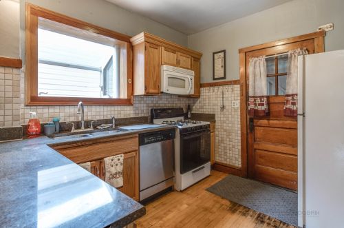 5117 Barry Ave, Chicago IL 60634-4966 exterior