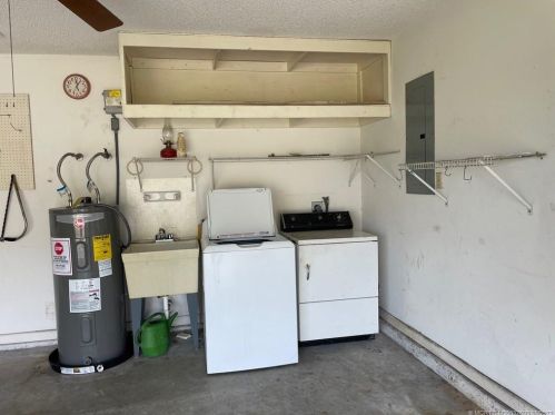 750 College Park Rd, Fort Pierce FL 34953-3334 exterior