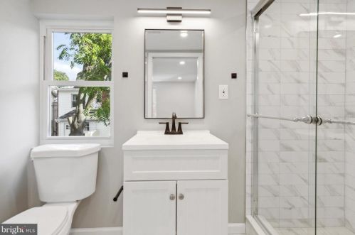 107 County Line Rd, Ardmore PA 19003-0021 exterior