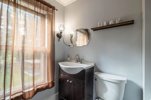 59 Stone St, Concord NH  03301-2766 exterior