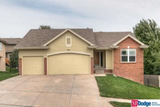19520 Binney Cir, Omaha, NE 68022-2087