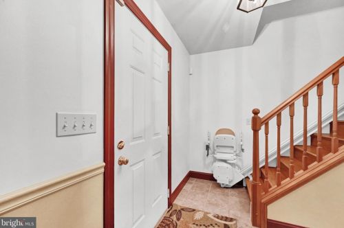 1739 Conard Rd, Lancaster PA 17602-1302 exterior